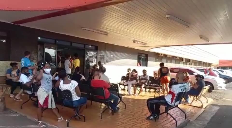Pacientes reclamam de demora para atendimento na UPA Tancredo