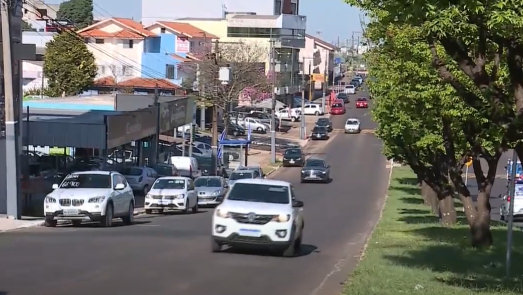 Oito pontos da obra de revitalização da Avenida Rocha Pombo serão refeitos